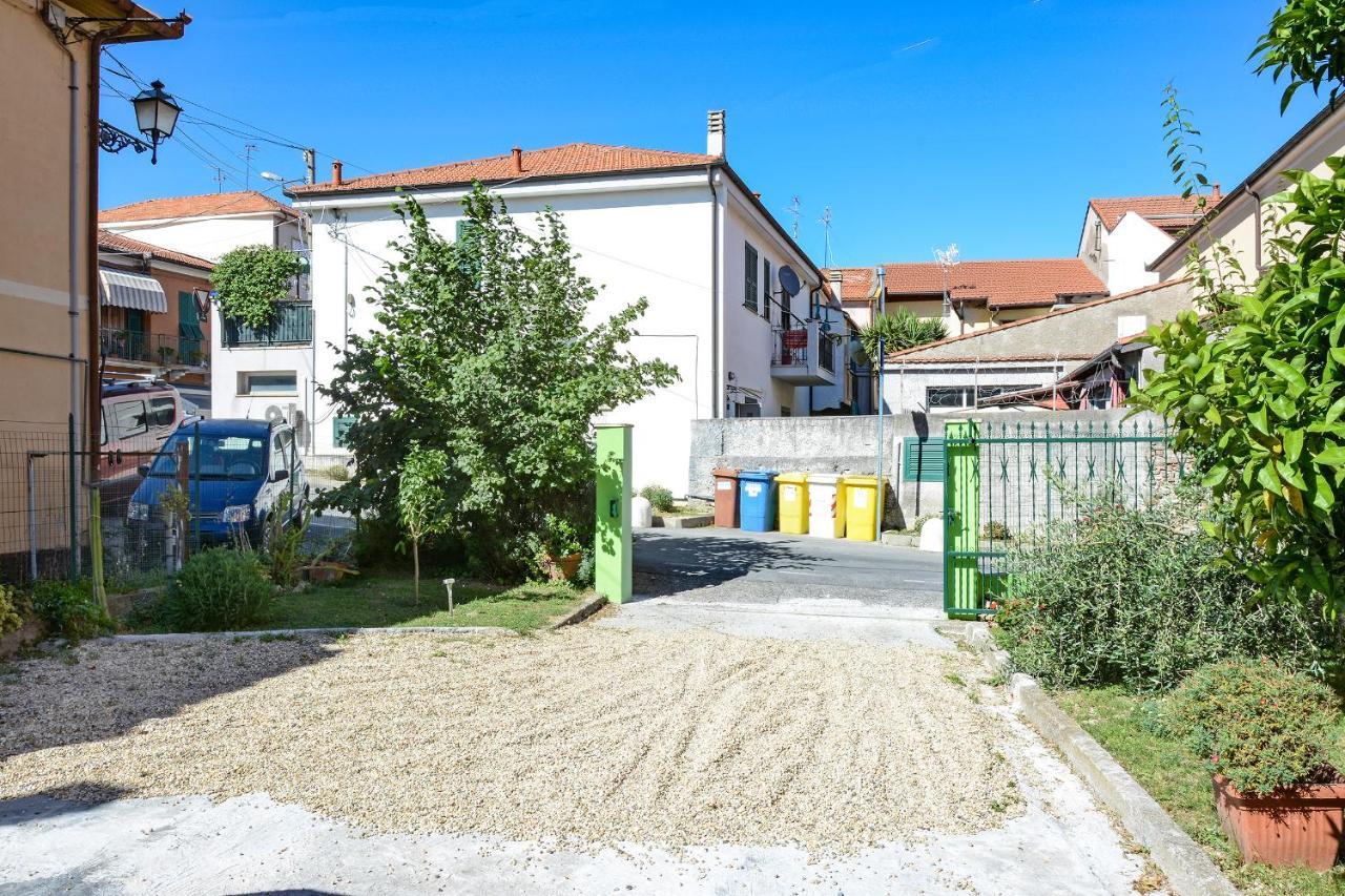 Agriturismo La Casa Degli Zii Albenga Exterior photo